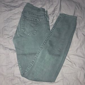 SOLD!! TRUE RELIGION JEANS! I do take offers!!